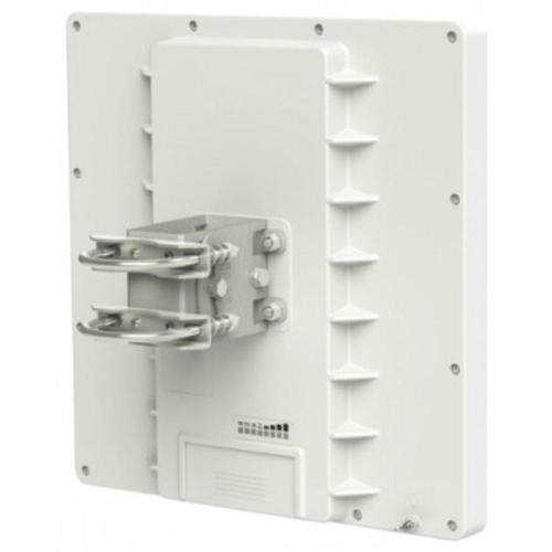MikroTik RB911G-5HPnD-QRT Радиомаршрутизатор 5 ГГц